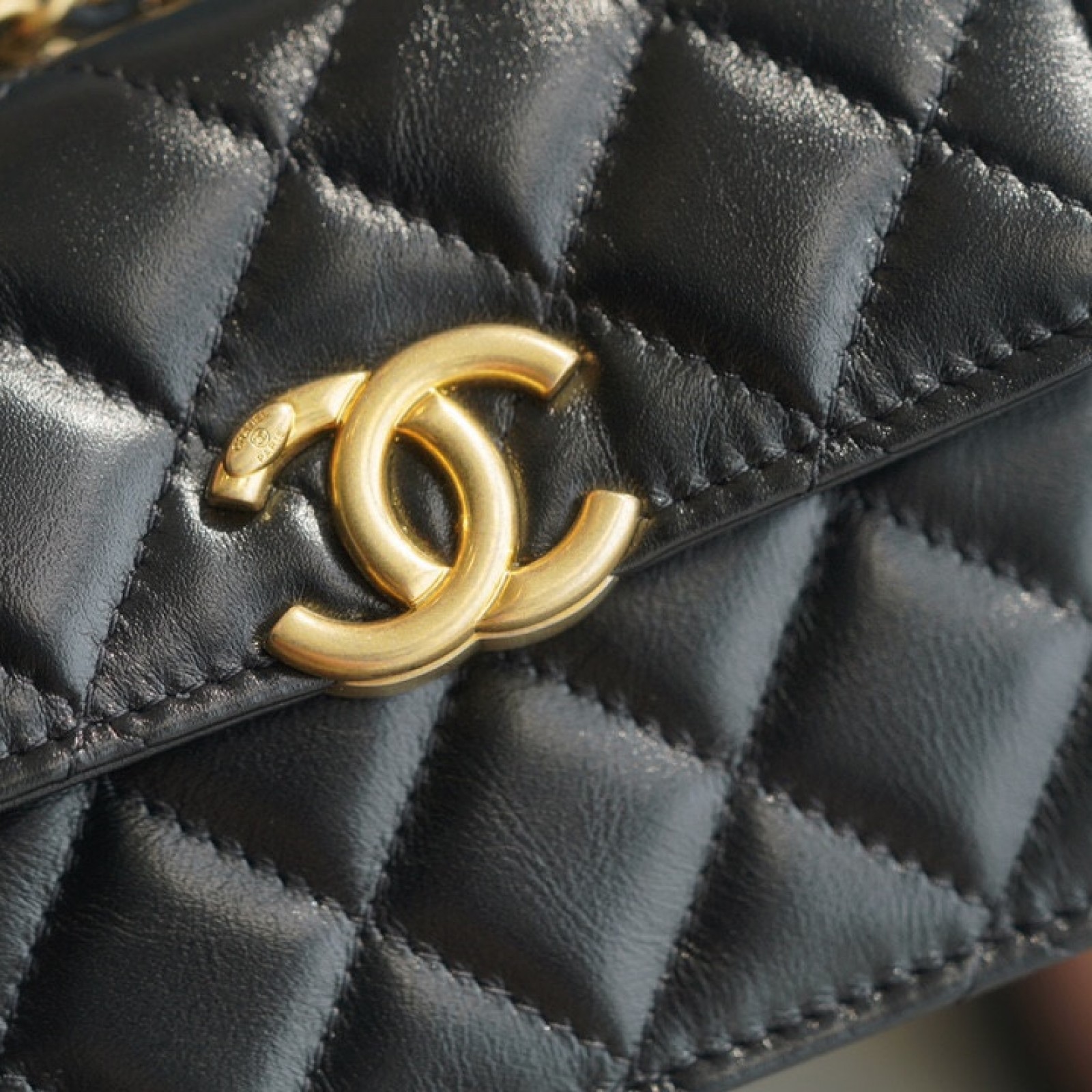 CHANEL MINI COIN PURSE BAG