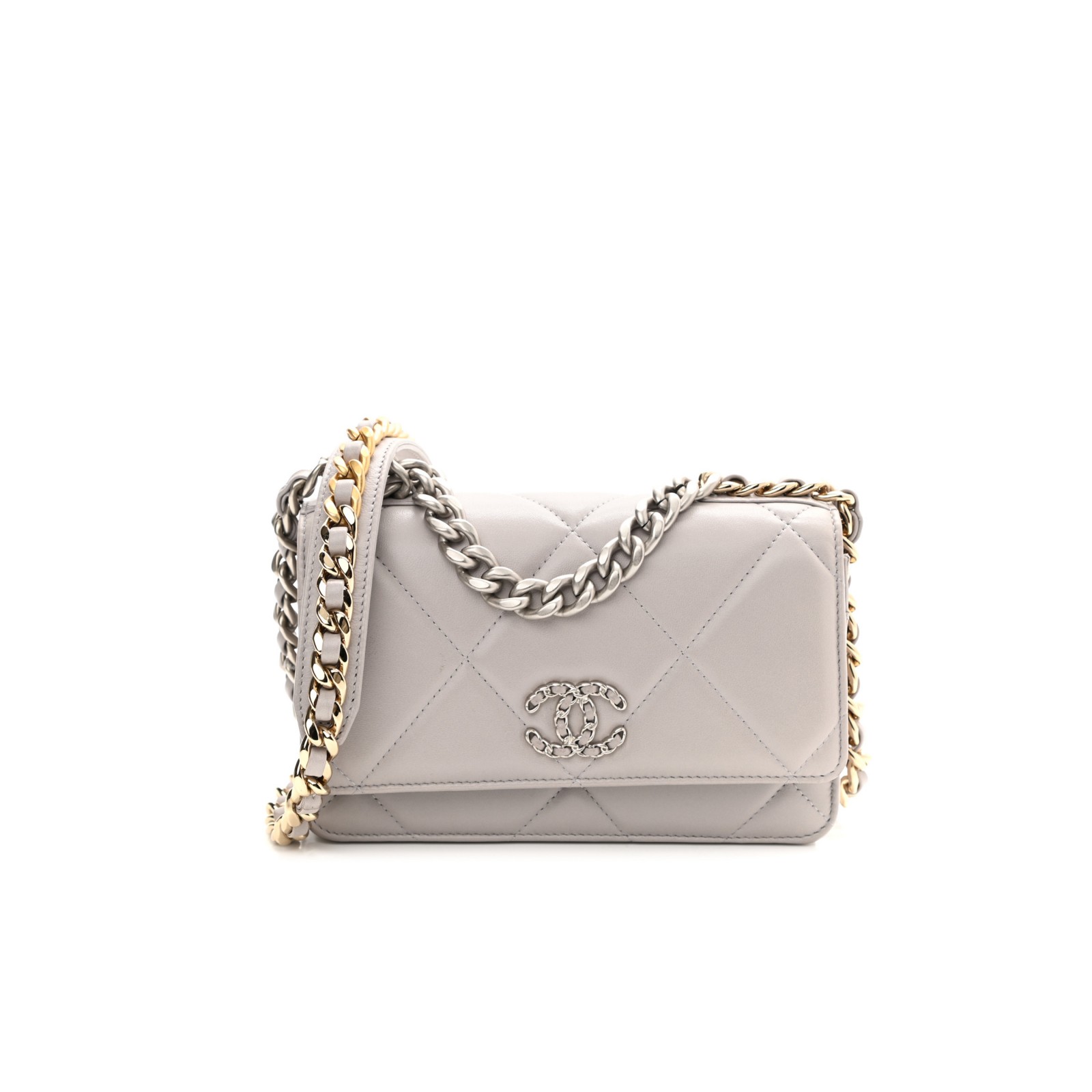 CHANEL 19 WALLET ON CHAIN