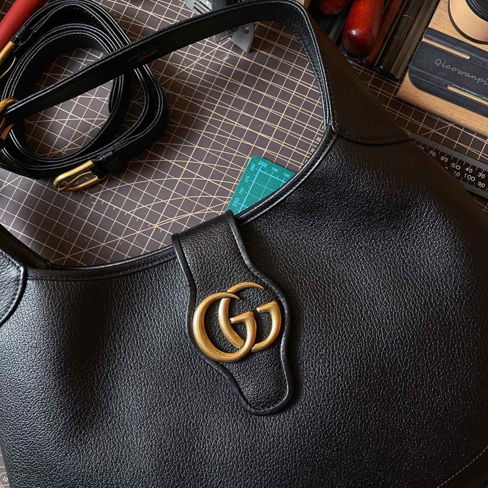 GUCCI APHRODITE LARGE SHOULDER BAG