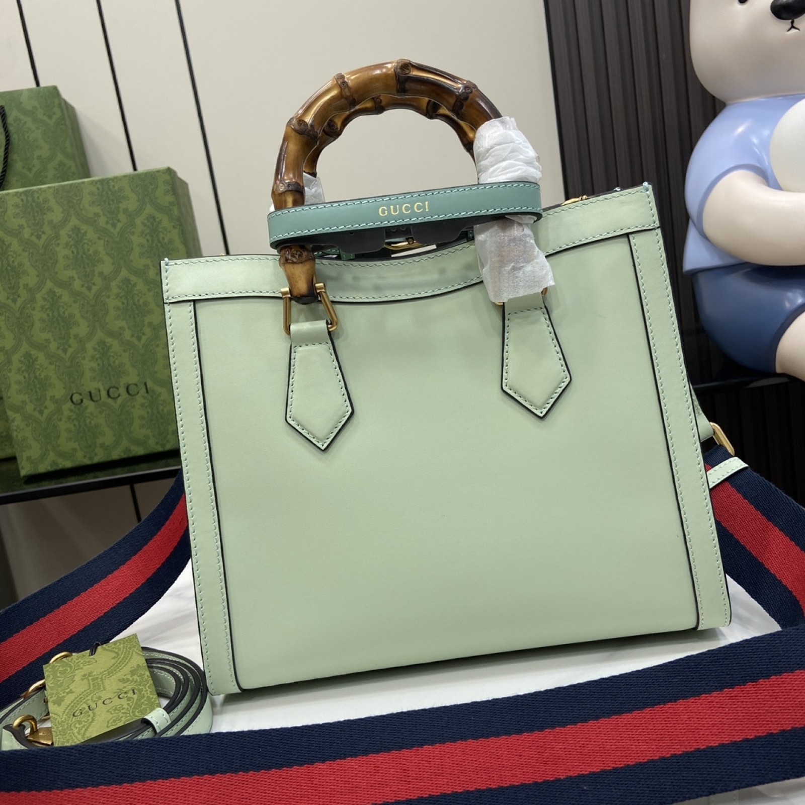 GUCCI DIANA SMALL TOTE BAG