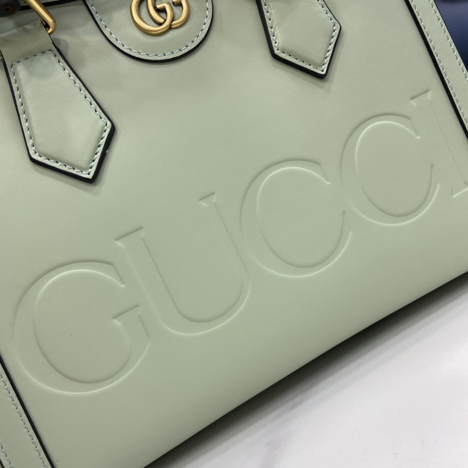 GUCCI DIANA SMALL TOTE BAG