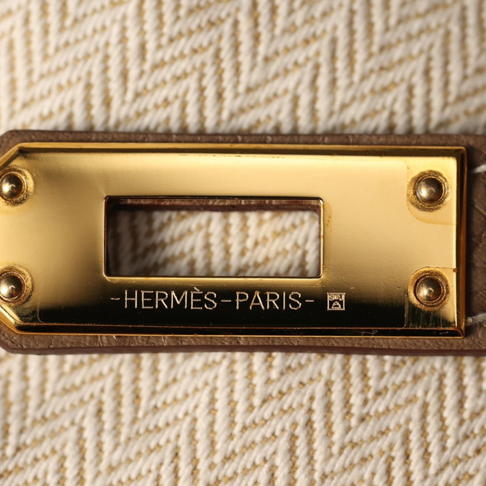 HERMÈS Birkin 25 Etoupe Togo