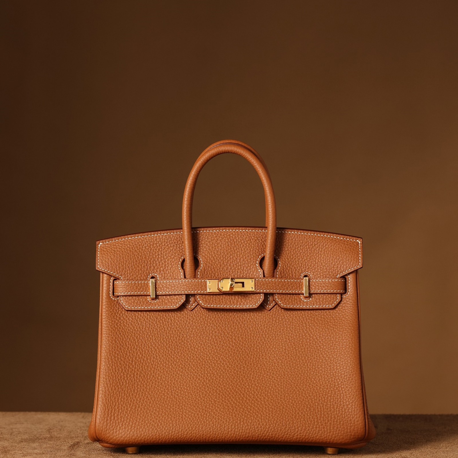 HERMÈS Birkin 25 Gold Togo