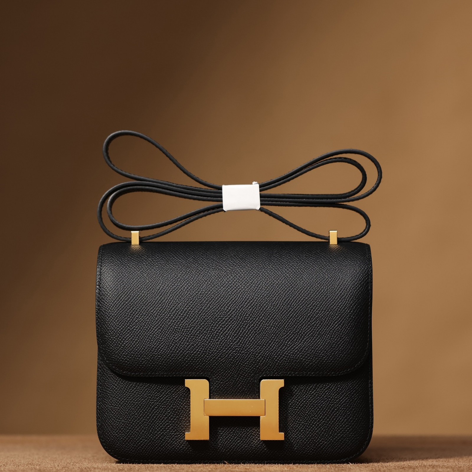 Hermes Constance 19 Black EP