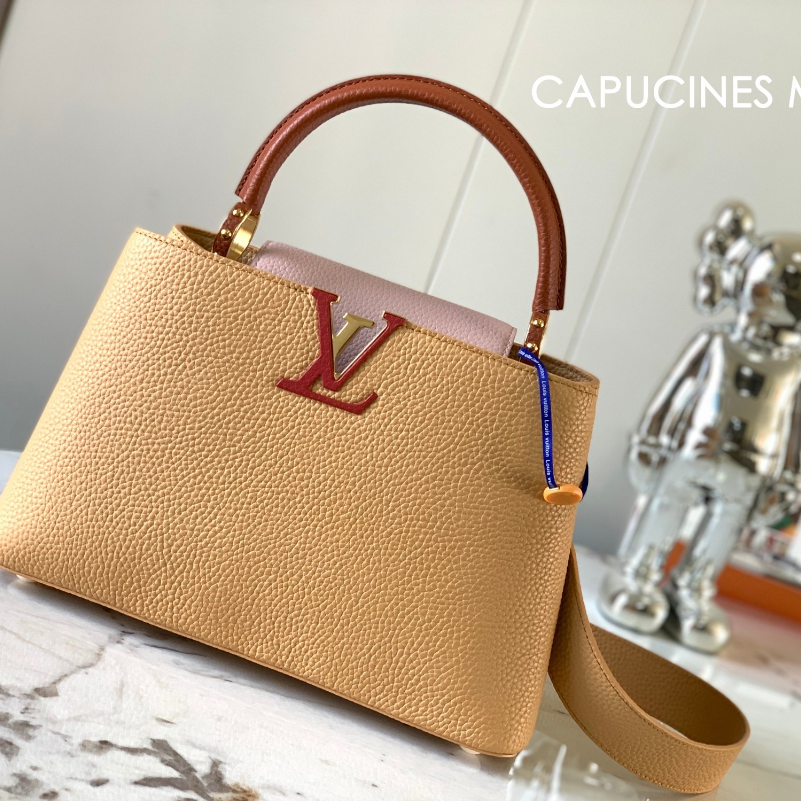 LV Capucines MM