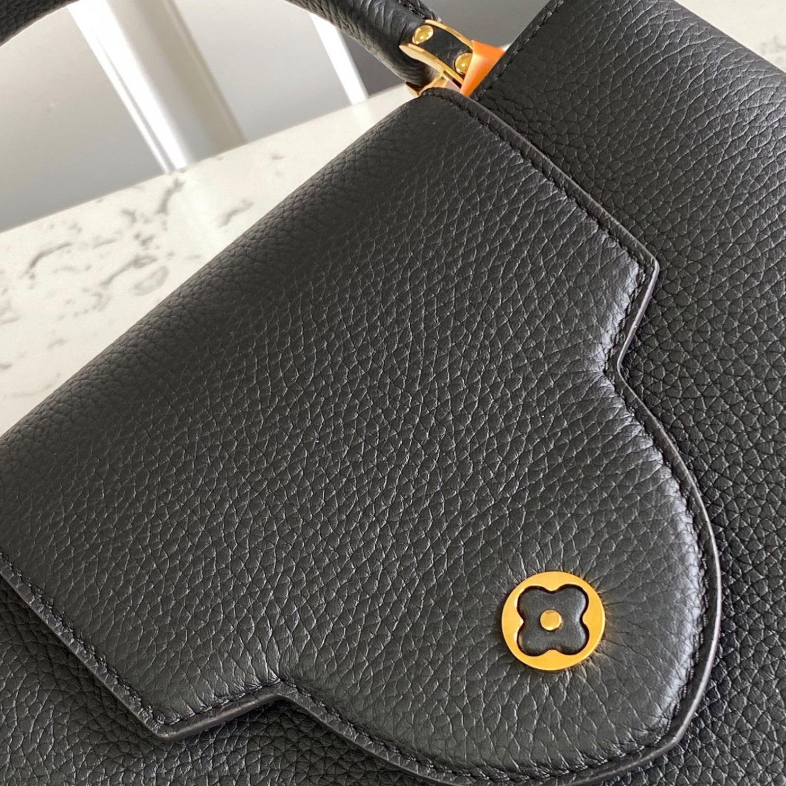 LV Capucines MM