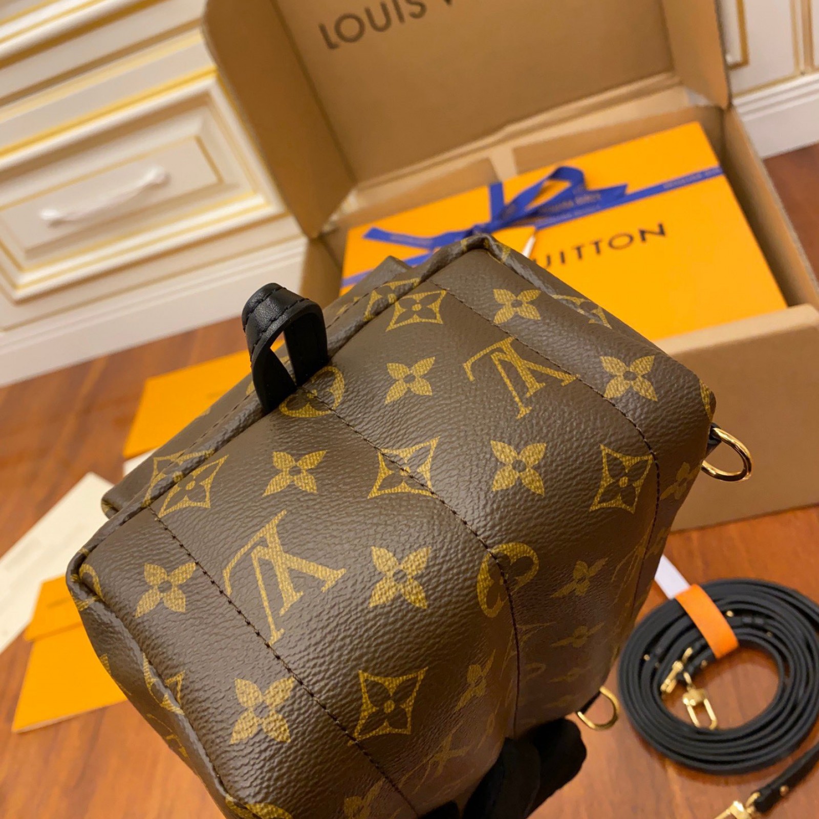 LV Palm Springs Mini