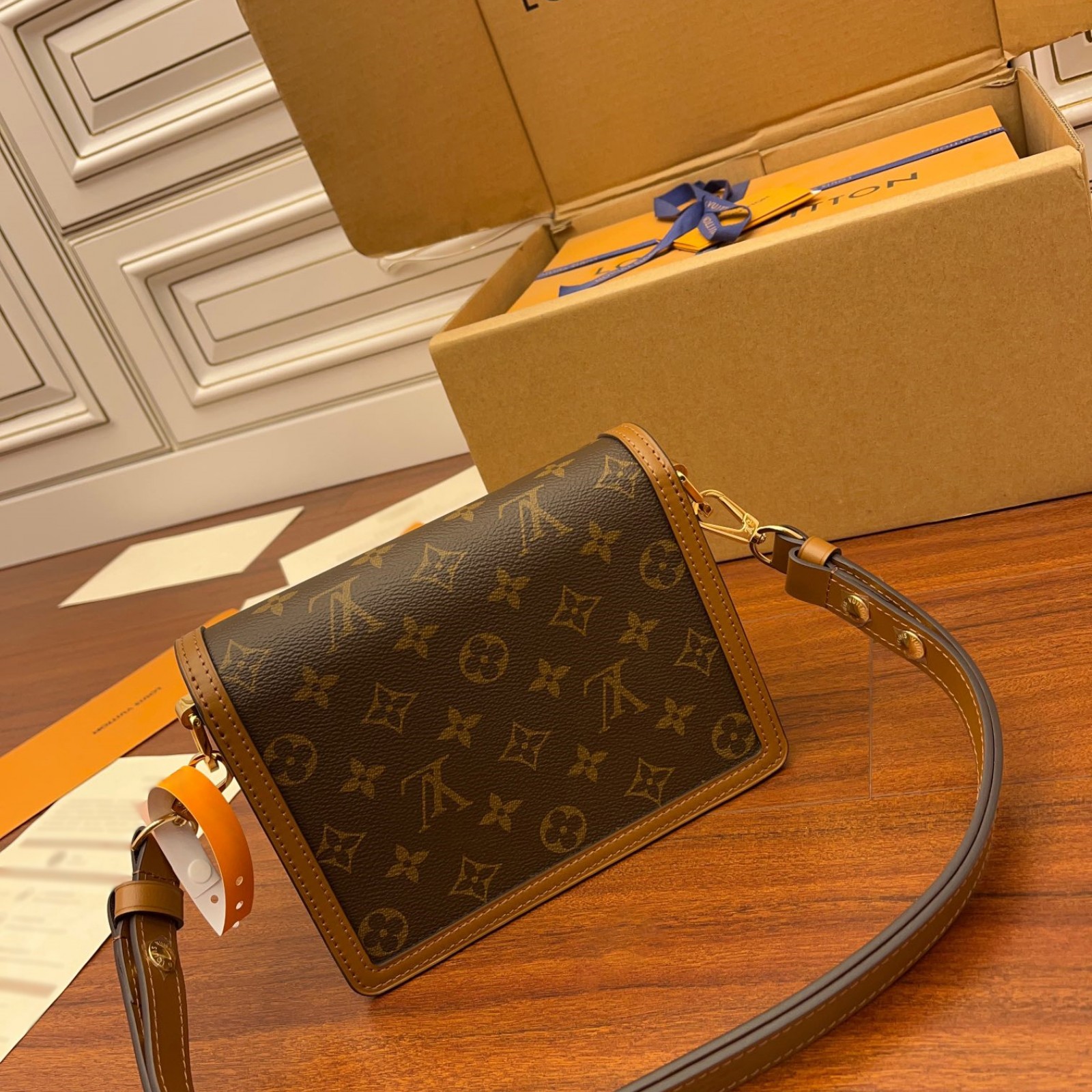 LV Mini Dauphine