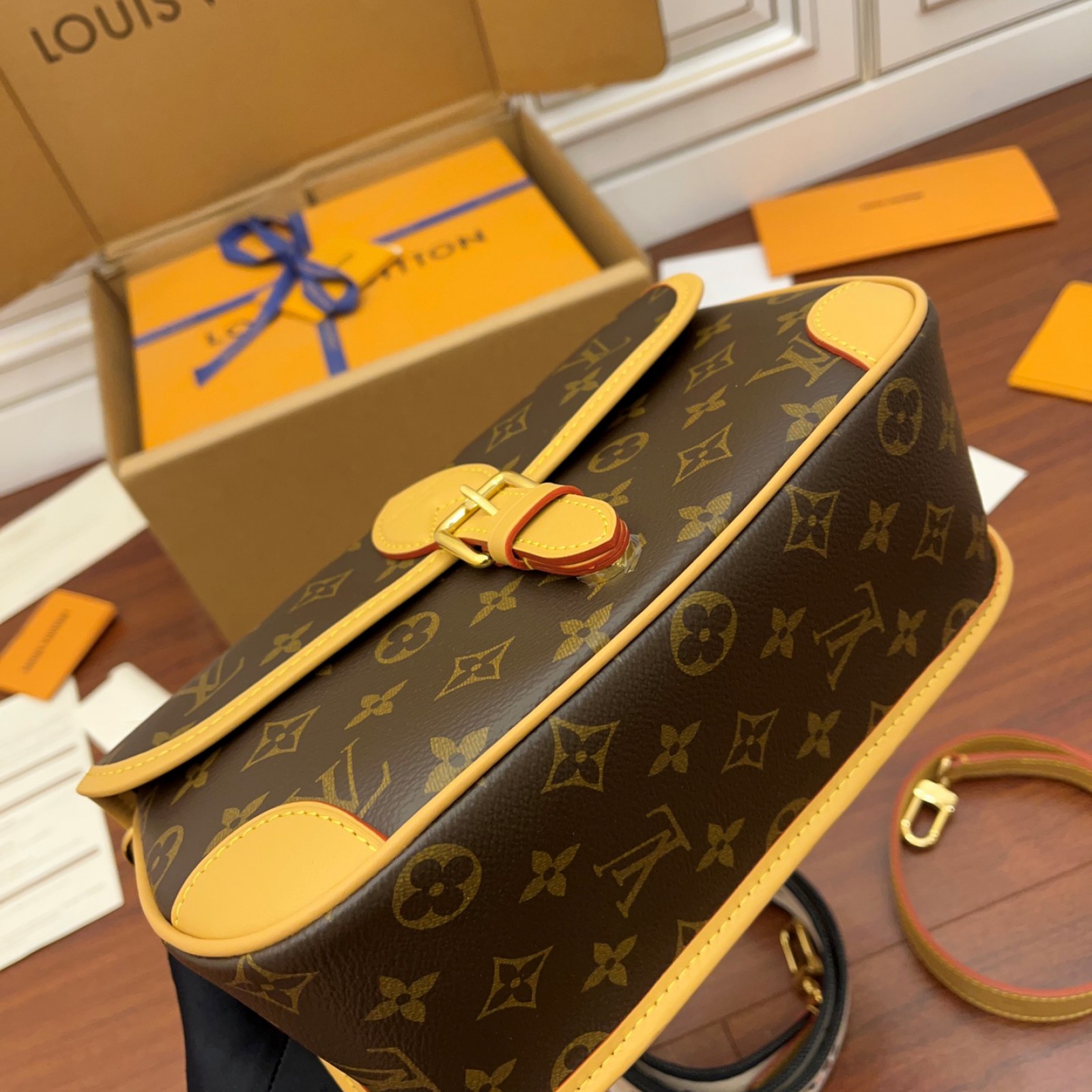 LV Diane