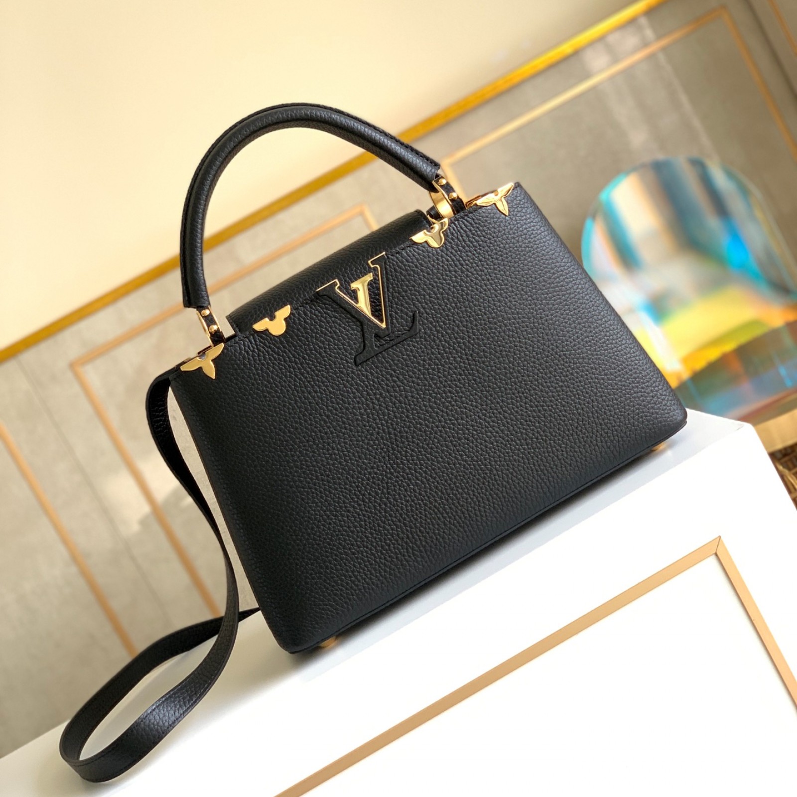 LV Capucines MM