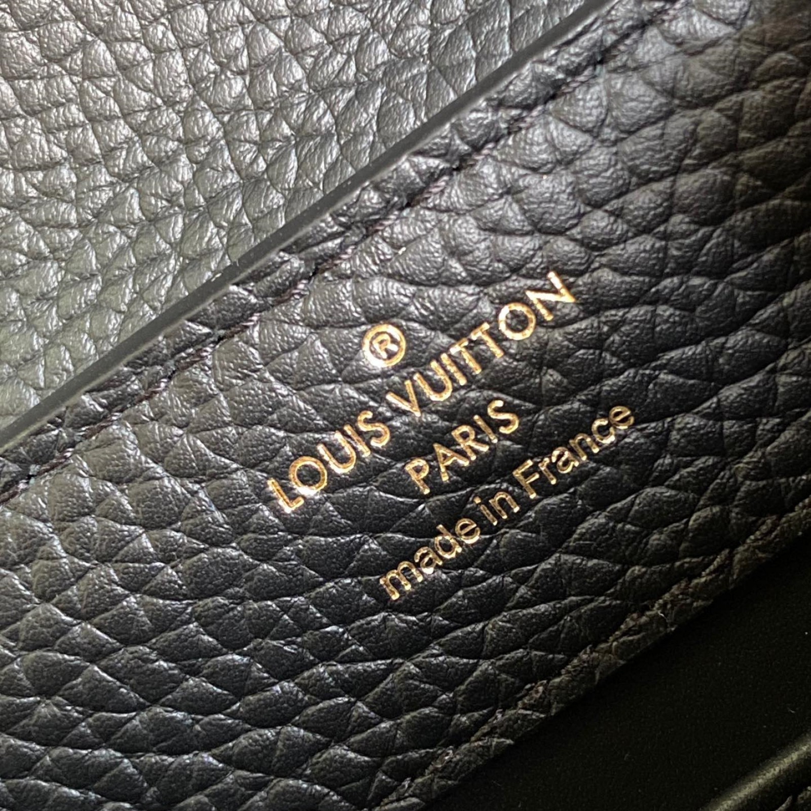 LV Capucines Mini